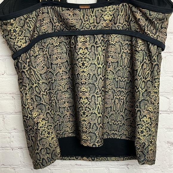 Nicole Miller Studio Snake Print Strappy Tankini Top - Picture 7 of 13